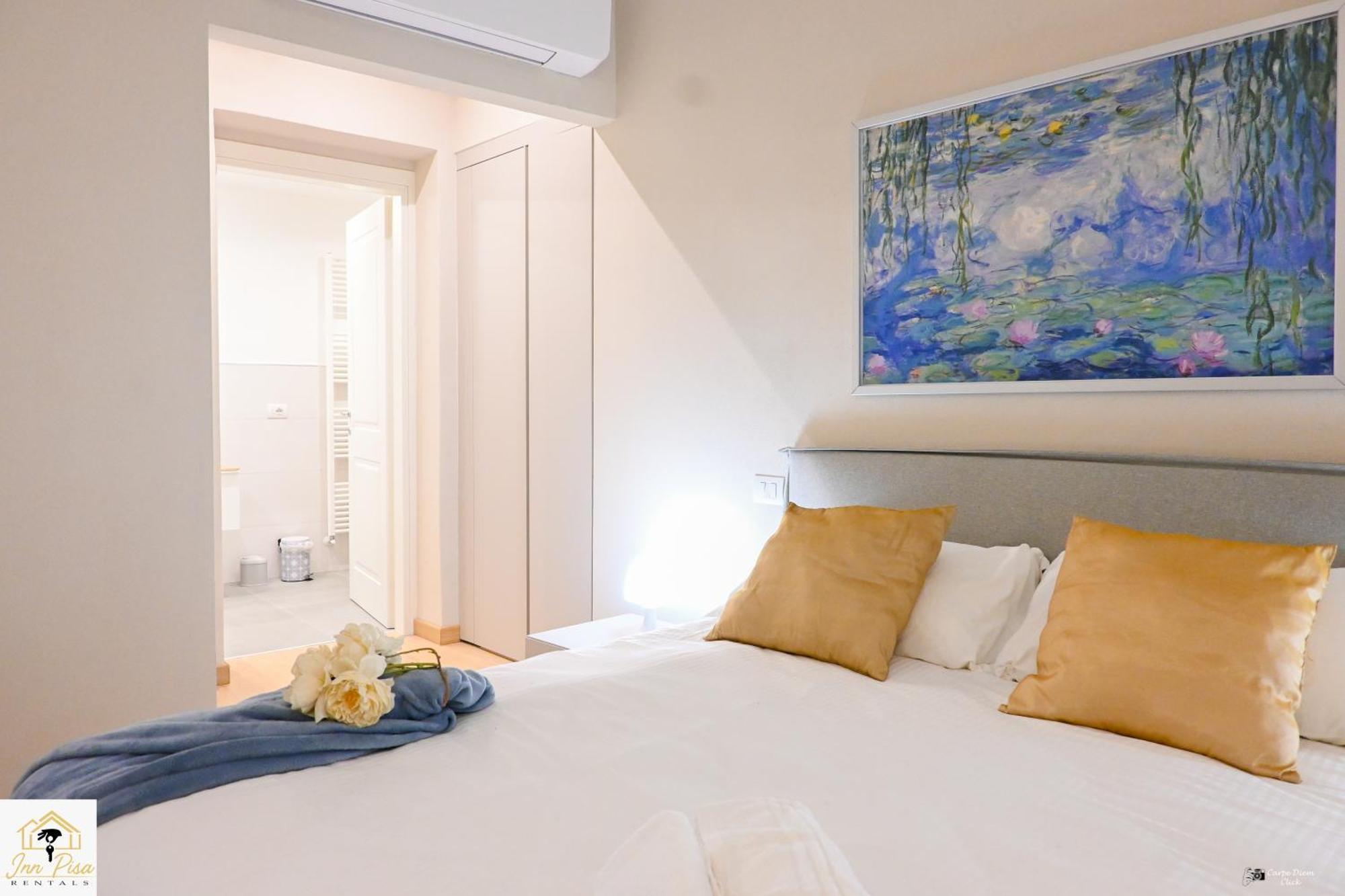 - Tower Flat Apartment *
